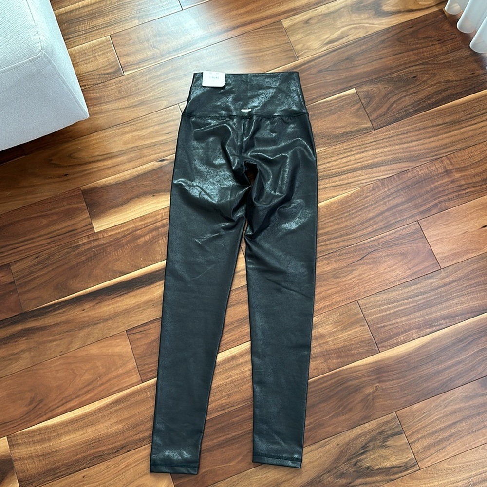 AERIE BLACK HIGH WAISTED FAUX LEATHER LEGGINGS CHILL PLAY MOVE NWT SIZE SMALL - Picture 6 of 10